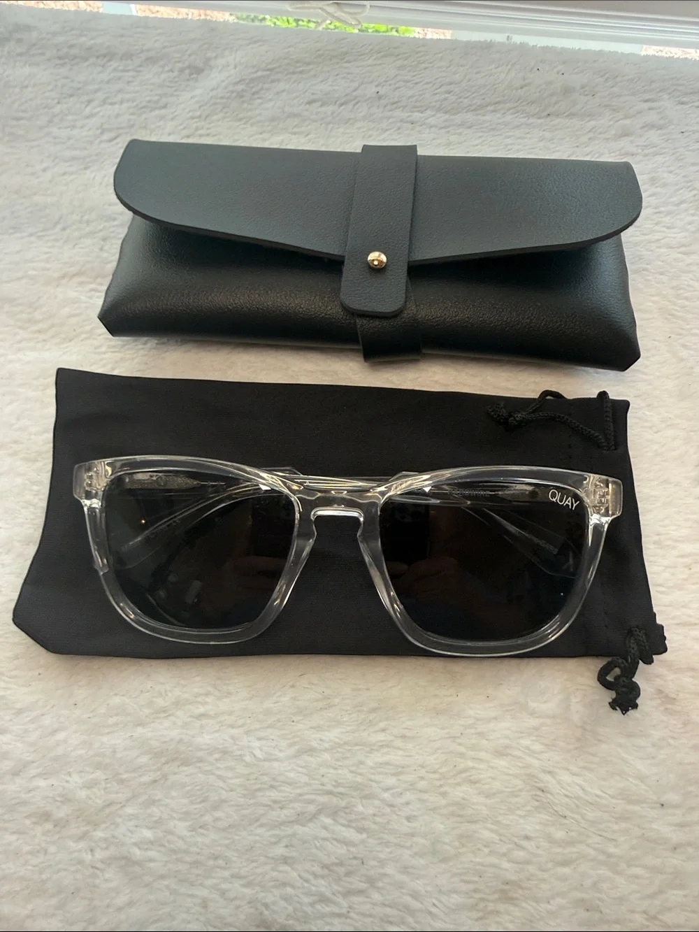 QUAY Unisex HARDWIRE Clear / Black Polarized Sunglasses